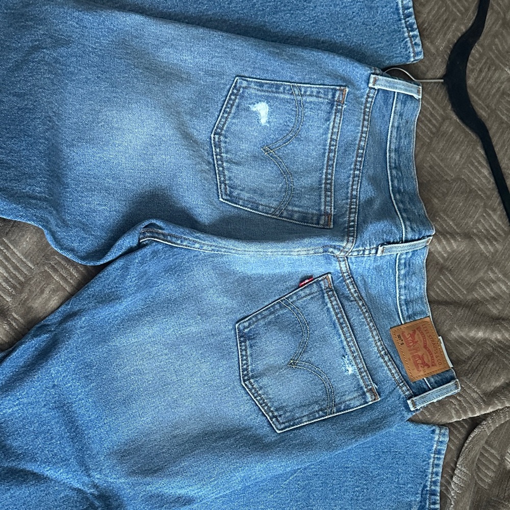 Levi's Relaxed Fit Light Blue Jeans